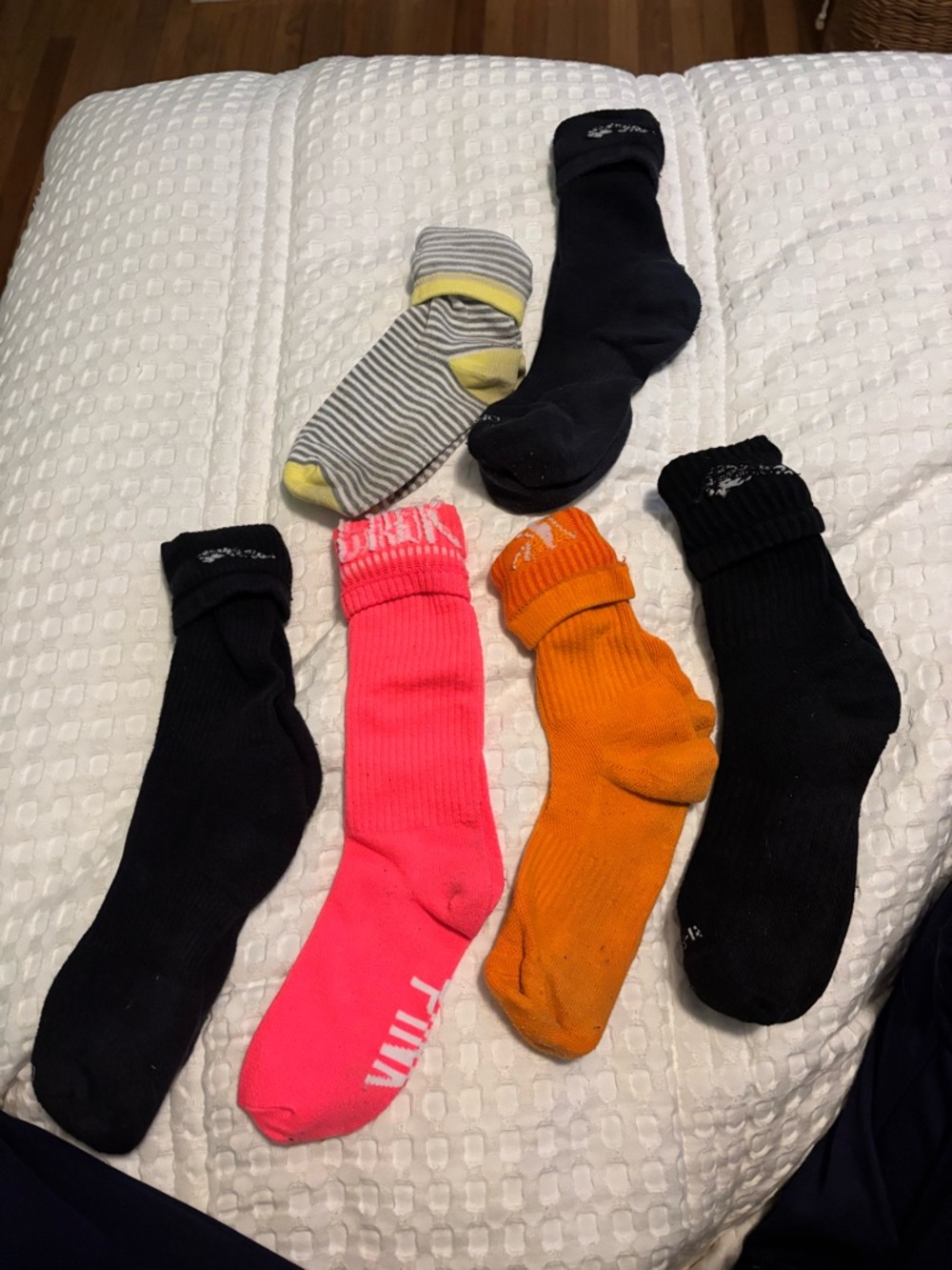 SOCKS - Picture 3 of 11